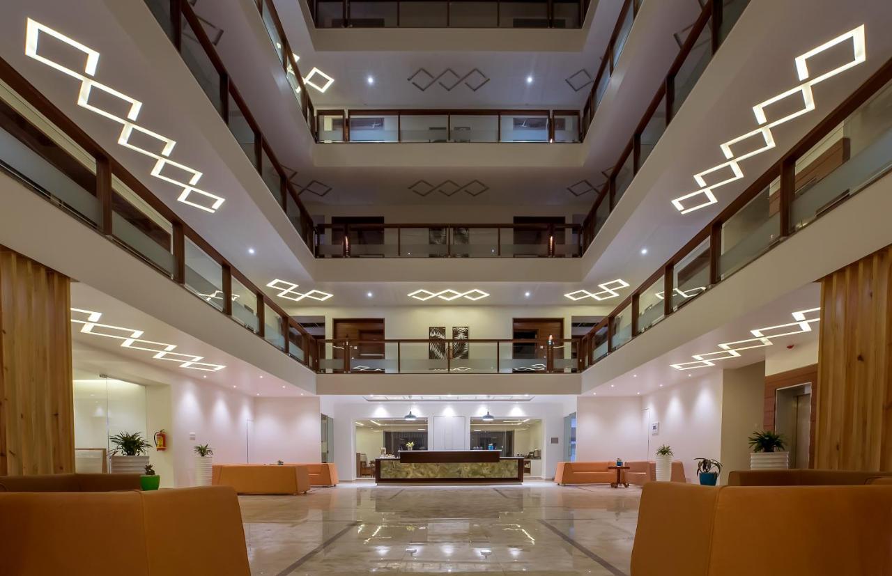 The Fern Residency Vijayapura Hotell Bijāpur Exteriör bild
